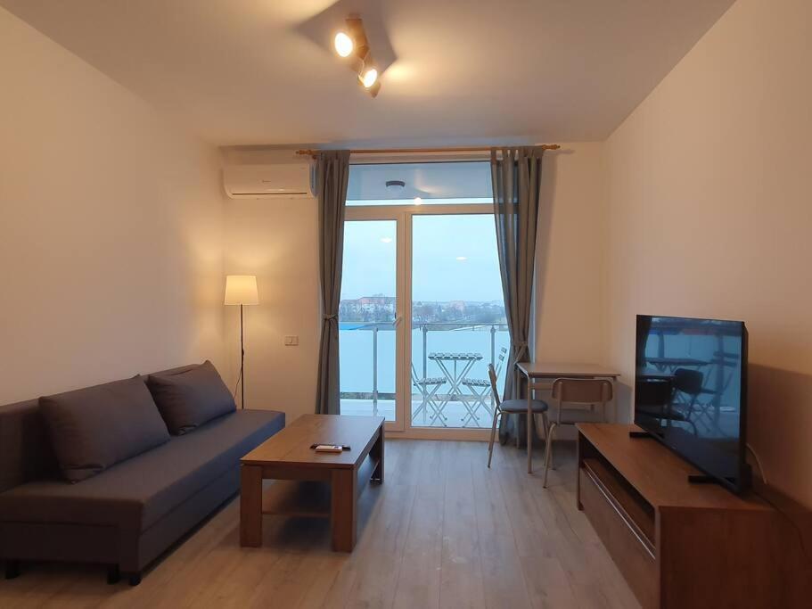 New Luxury Flat Near City Center Διαμέρισμα Τιμισοάρα Εξωτερικό φωτογραφία